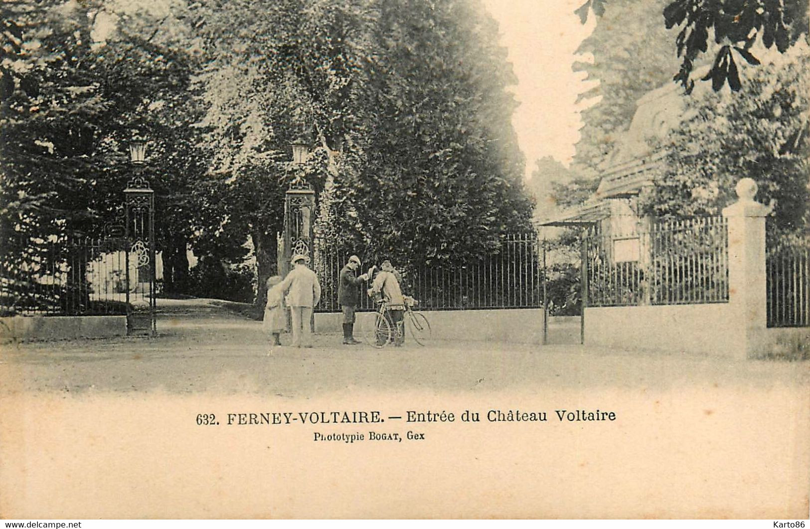 Ferney Voltaire * Entrée Du Château Voltaire * Cpa Dos 1900 - Ferney-Voltaire