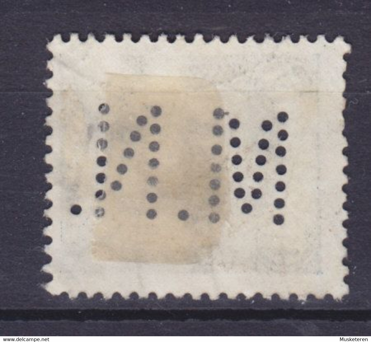 Denmark Perfin Perforé Lochung (M26) 'M.N.' Marius H. Nielsen 1921 Mi. 124   40 Øre Chr. X. ERROR Variety 'Broken Lines' - Plaatfouten En Curiosa