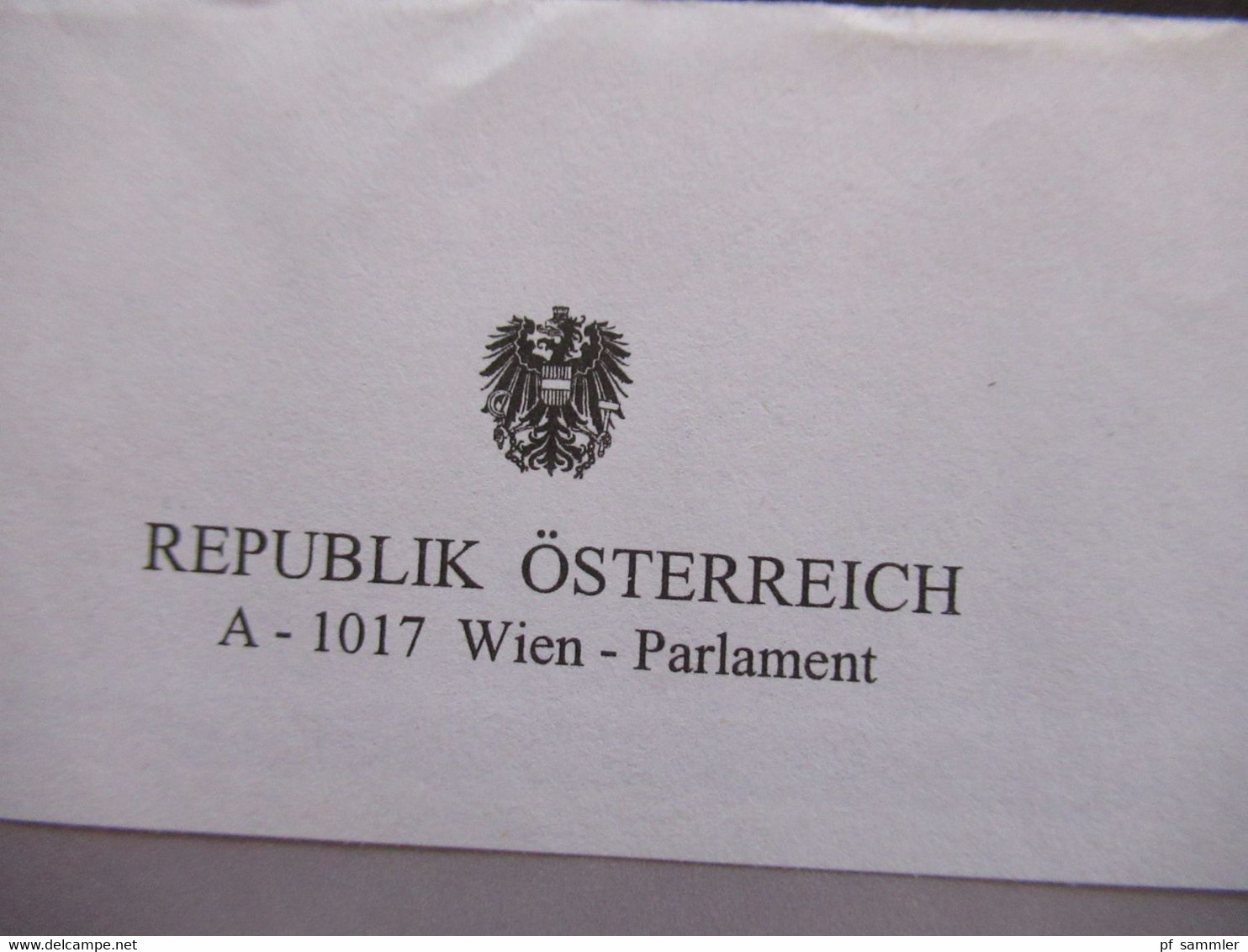 Österreich 2005 Umschlag Republik Österreich Priority Bar Freigemacht / Postage Paid 1017 Wien Parlament - Cartas & Documentos