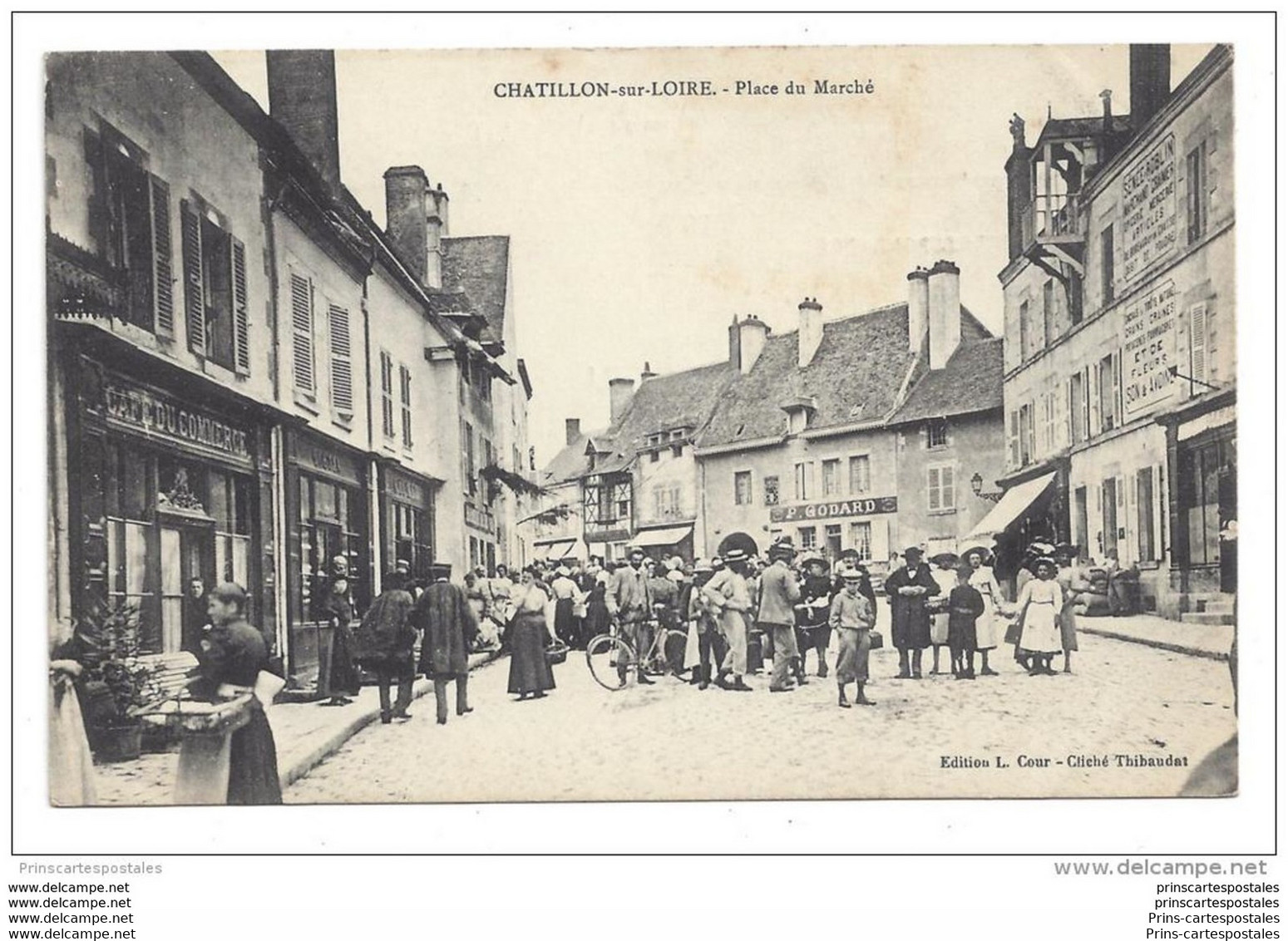 CPA 45 Chatillon Sur Loire Place Du Marché - Chatillon Sur Loire