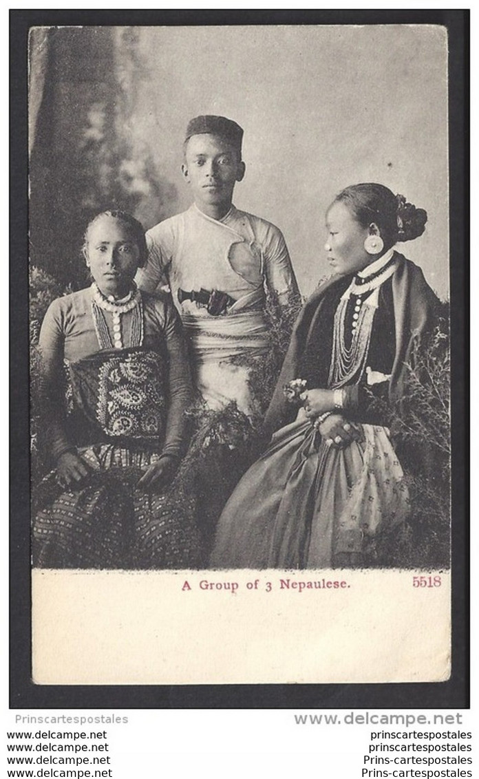 CPA A Group Of 3 Nepaulese - Népal
