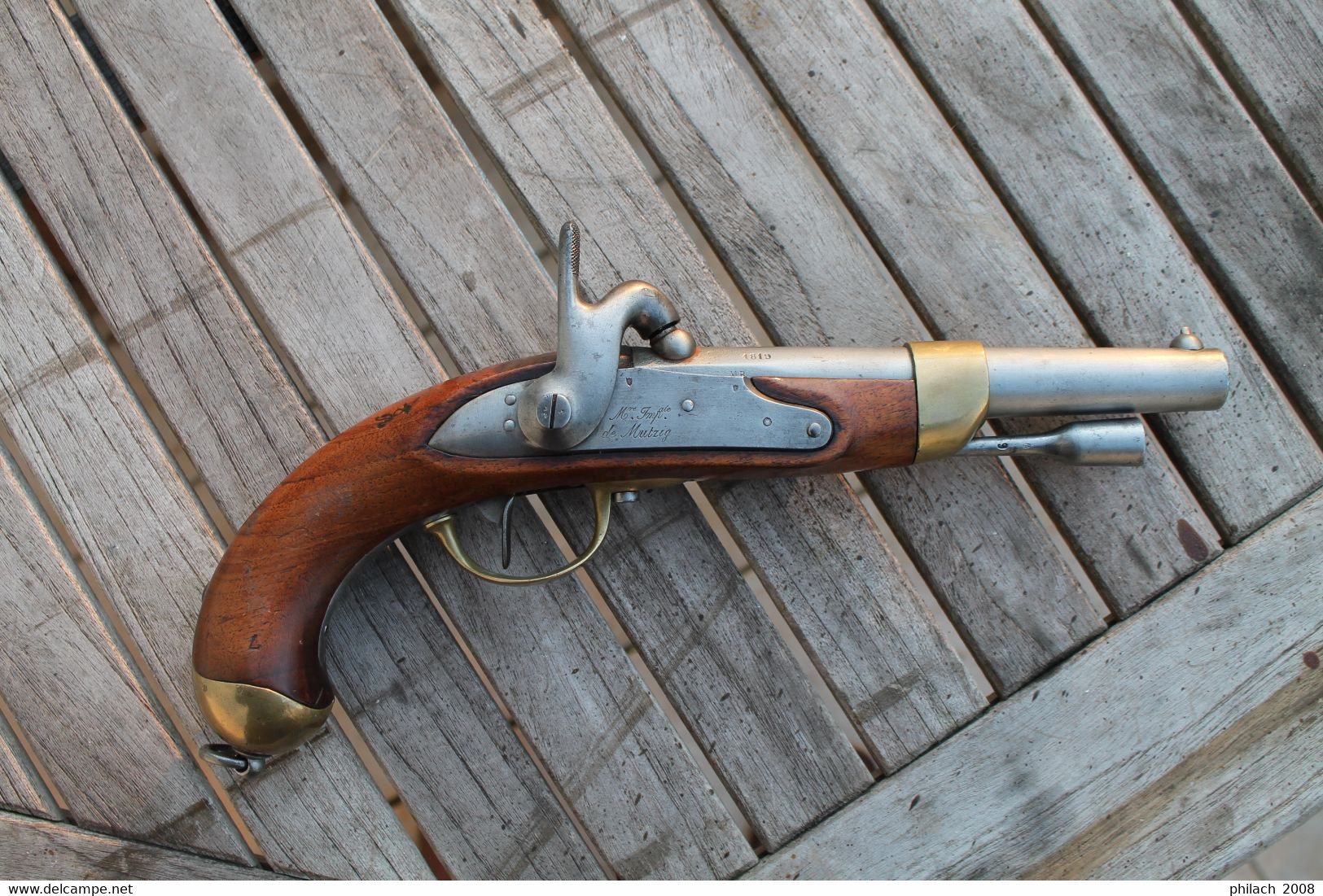 Pistolet Réglementaire Modèle 1822 T Bis - Armes Neutralisées