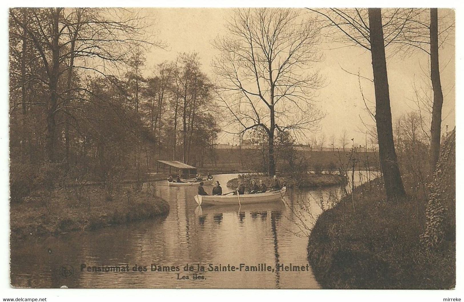 § - HELMET  -  Pensionnat Des Dames De La Sainte-Famille - Les Iles - Woluwe-St-Pierre - St-Pieters-Woluwe