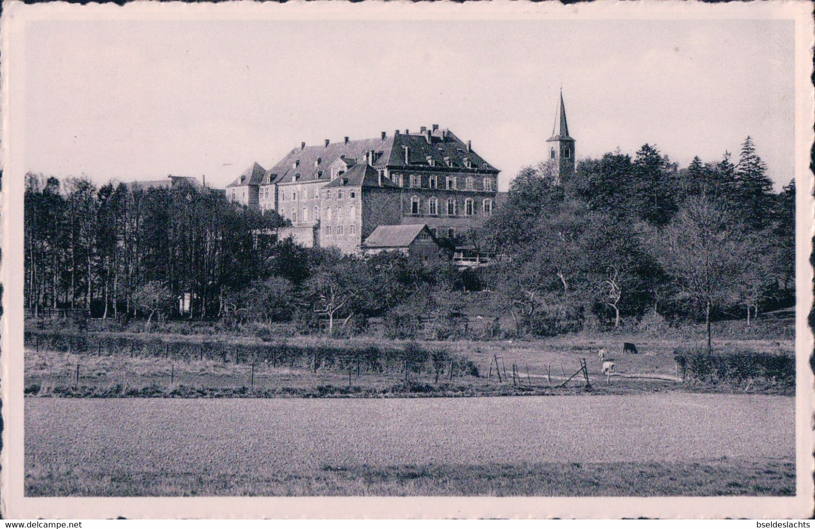 Abbaye De St Gérard Lez Namur  Côté Sud Est - Mettet