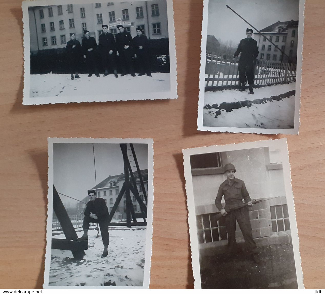 Lot 11 Photos Militaires Forces Francaises En Allemagne FFA Vers 1947 Dont Un Soldat Avec Fusil Mas 36 Et Baïonnette - Guerra, Militares