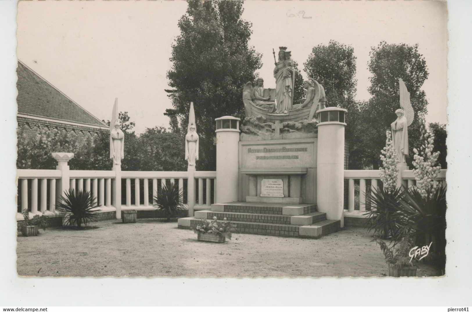 OYE PLAGE - Statue Notre Dame De Boulogne - Oye Plage