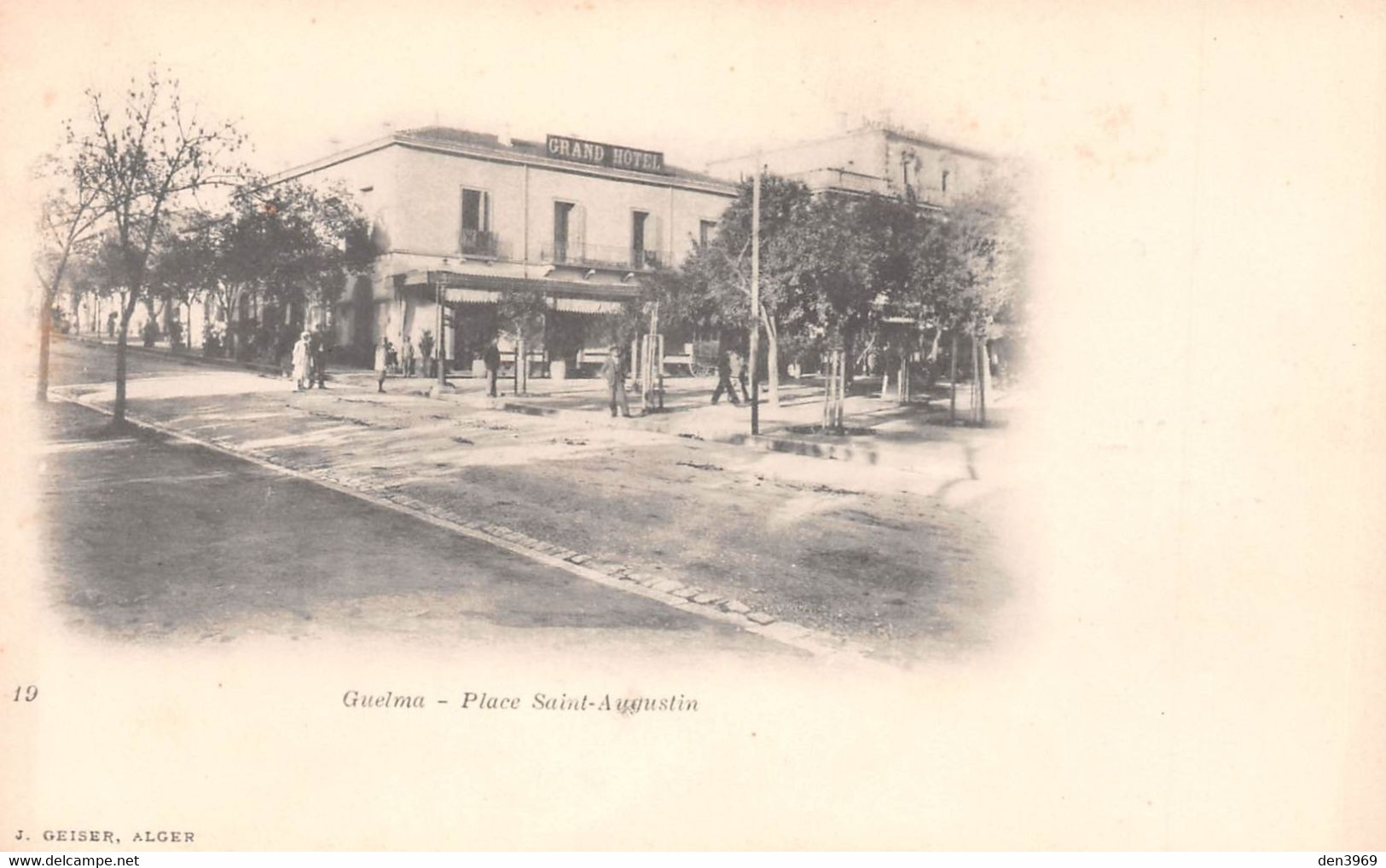 Algérie - GUELMA - Place Saint-Augustin - Grand Hôtel - Précurseur, Carte-Nuage - J. Geiser Alger N'19 - Guelma