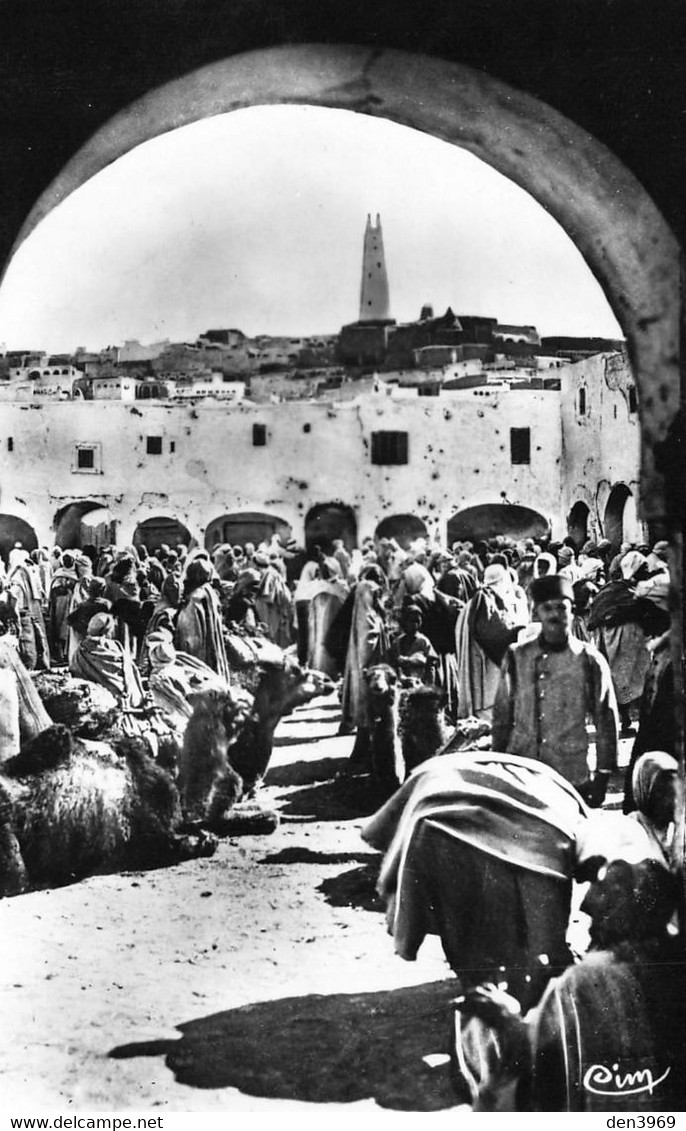 Algérie - GHARDAÏA - Entrée Place Du Marché - Collection Pignella - Ghardaïa