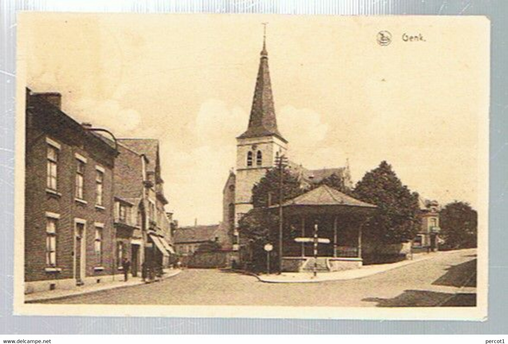 JM10.01 / CPA / GENK - L EGLISE - LE KIOSQUE... - Genk