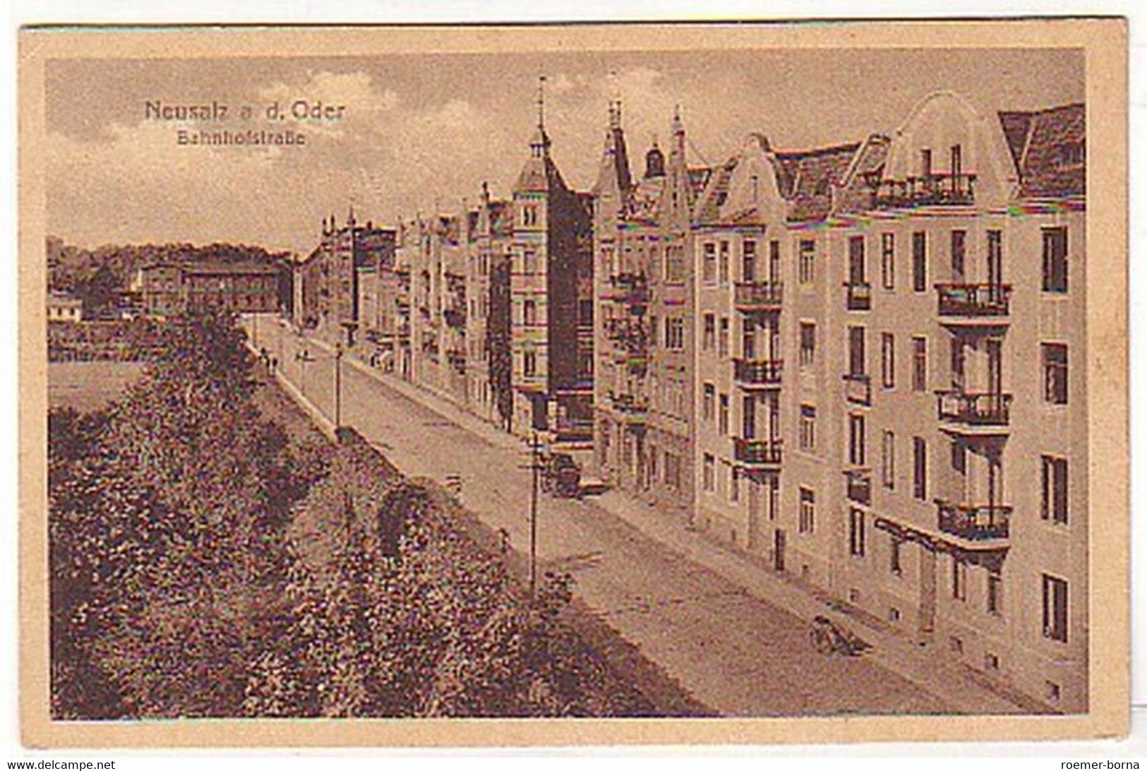 19237 Ak Neusalz An Der Oder Bahnhofstrasse Um 1920 - Zonder Classificatie