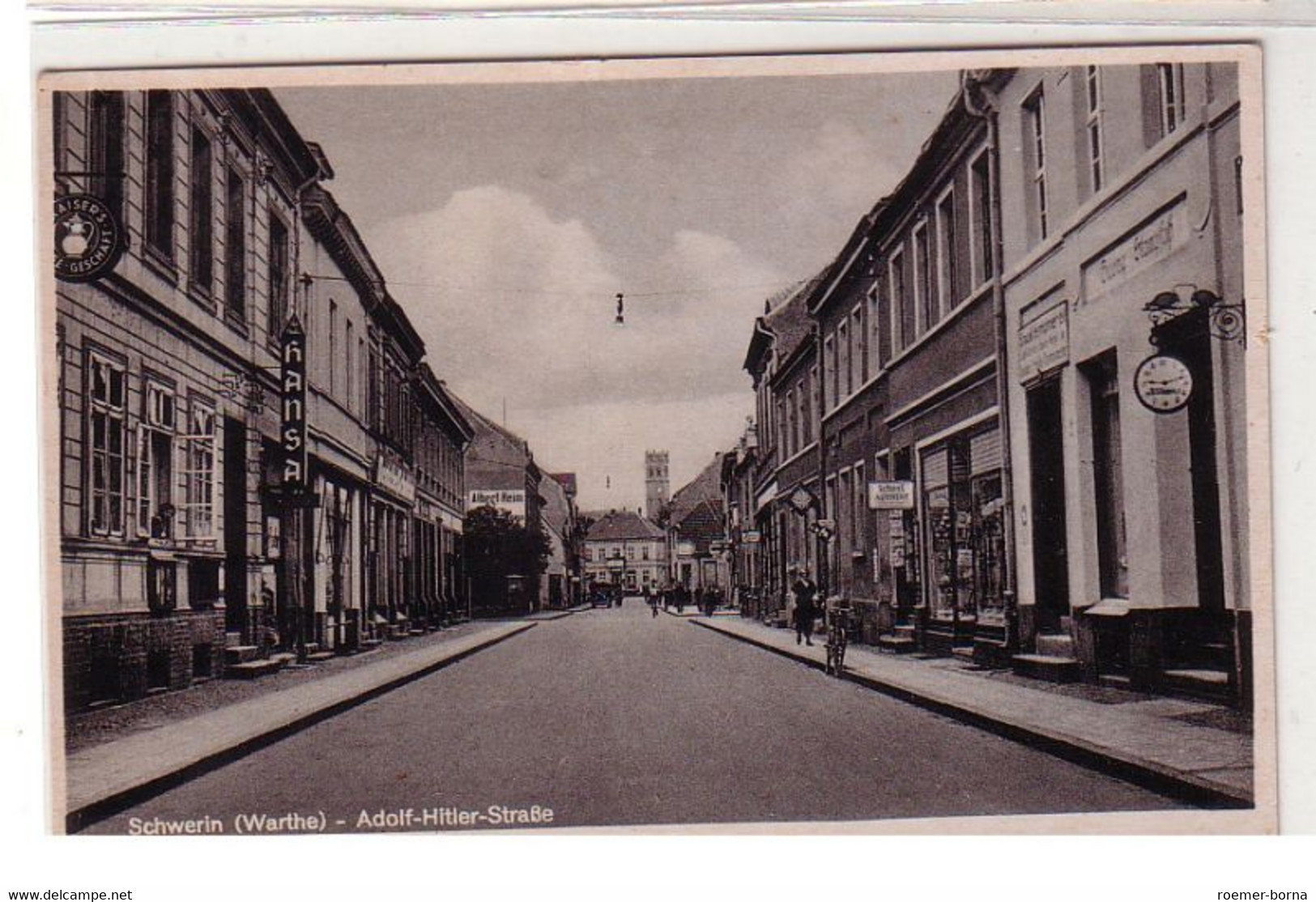 42934 Ak Schwerin (Warthe Strassenansicht Mit Geschäften Um 1940 - Ohne Zuordnung