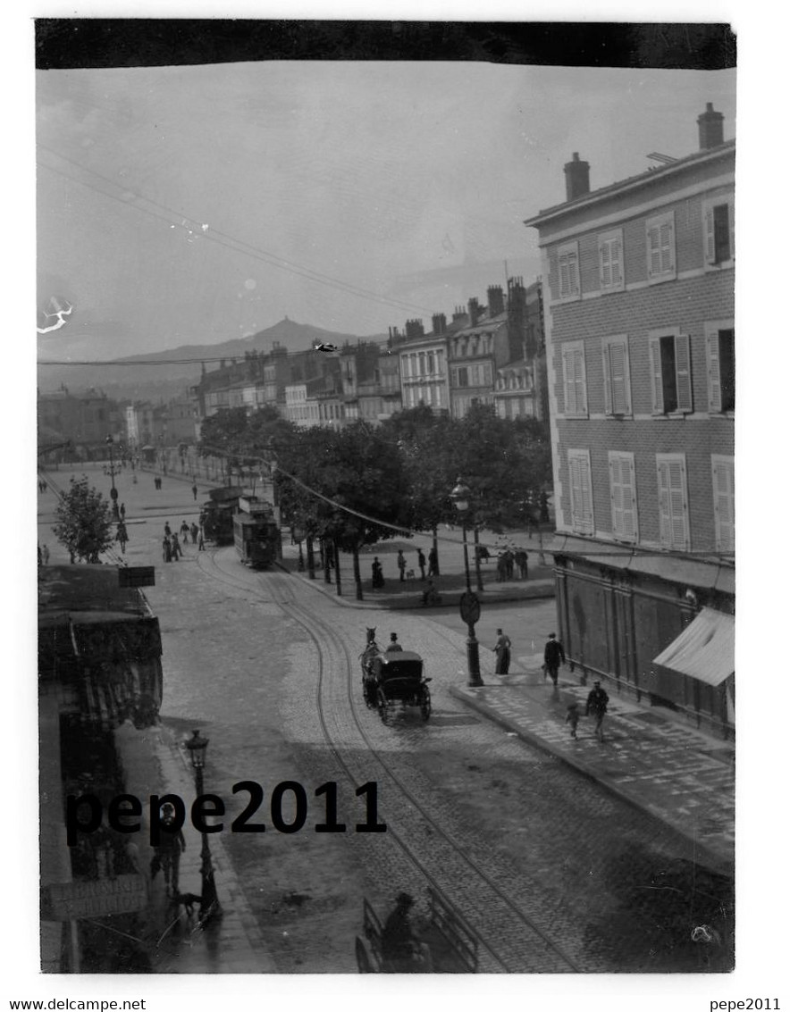 9 Négatifs Photo Plaque De Verre CLERMONT FERRAND En 1900  Rues Animées, Procession, Militaires, Soldats  (Cf SCANS) - Glass Slides