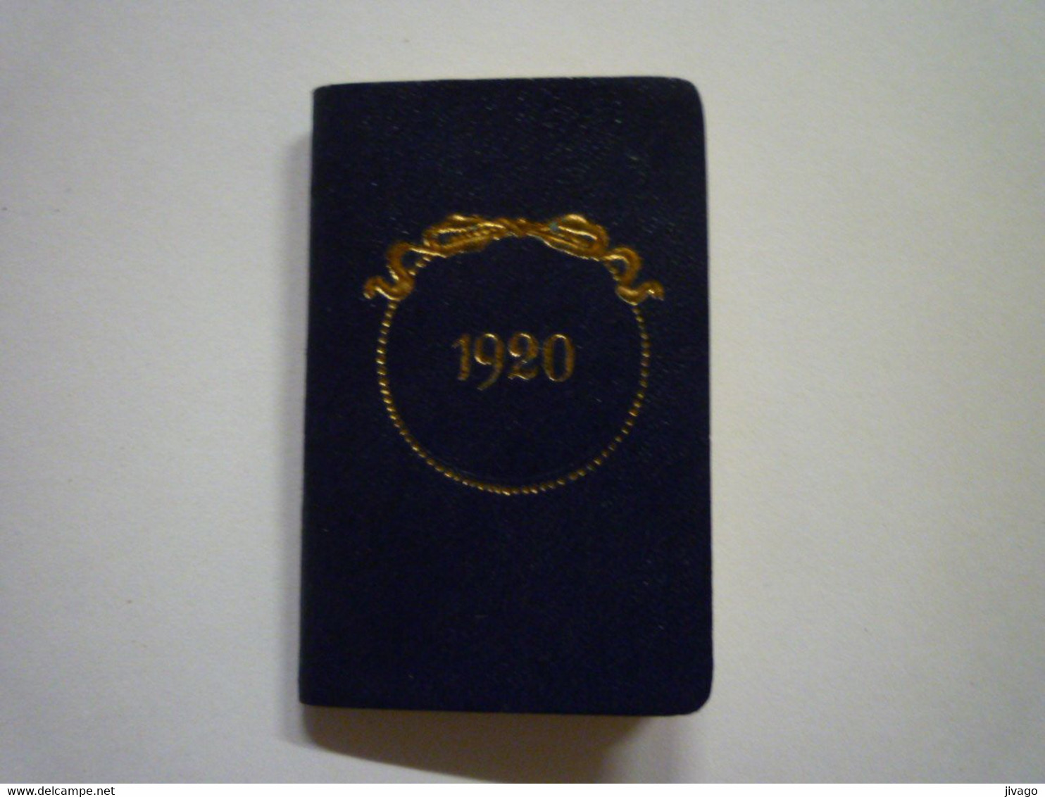2021 - 222  Joli MINI CALENDRIER 1920  (format 3,5 X 5,5 Cm)   XXX - Petit Format : 1921-40