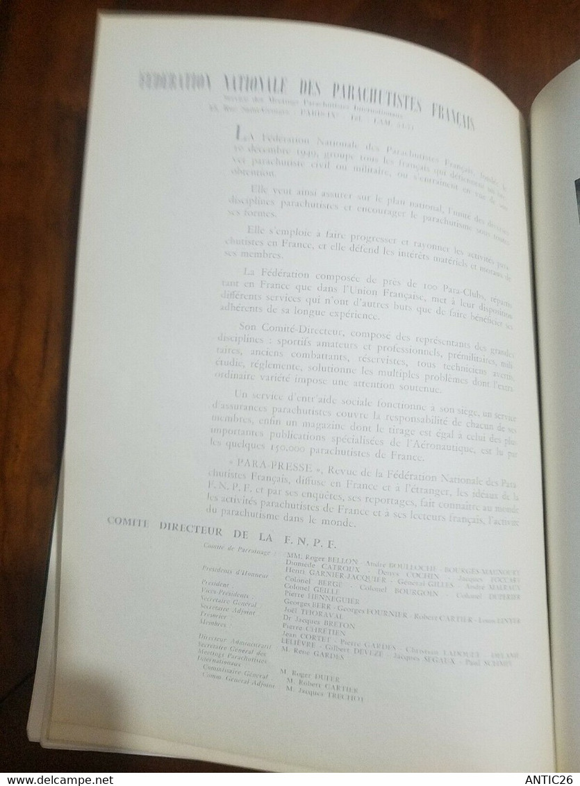 PROGRAMME NUIT DU CIEL PARACHUTISME PARA AVION AVIATEUR TOUCHAGUES OLYMPIA 10 MAI 1958 BARDOT BREL DALIDA