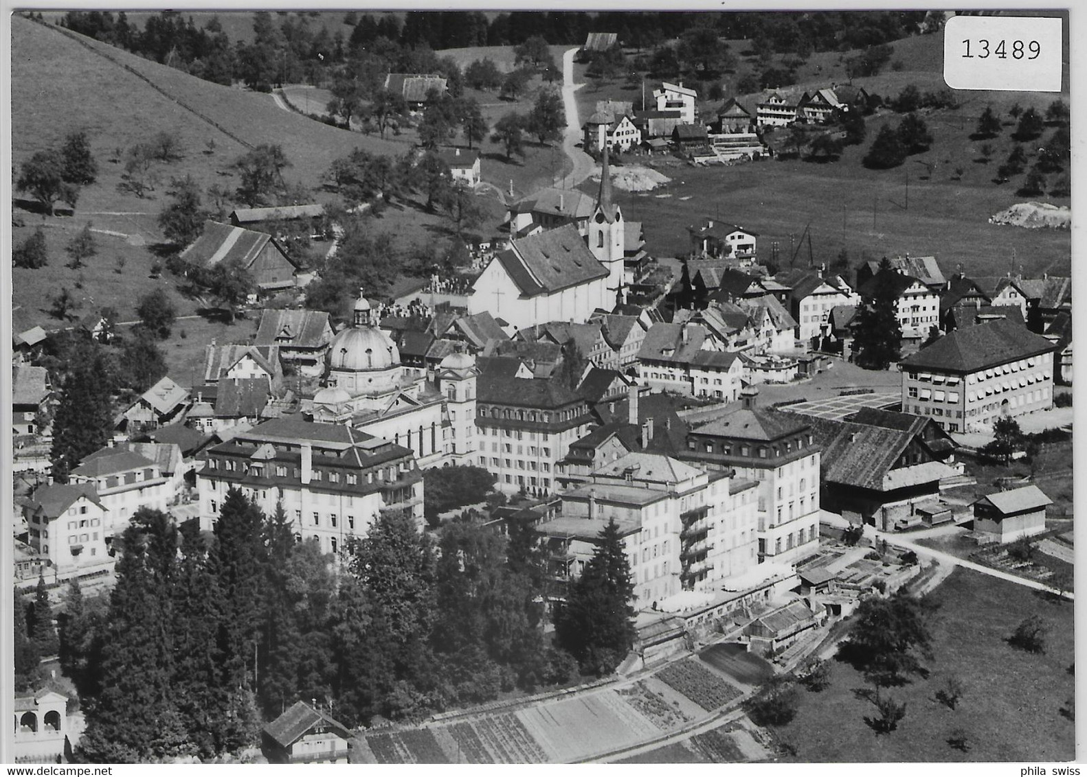 Flugaufnahme Gasthaus Rössli Menzingen Dorf ZG - Menzingen