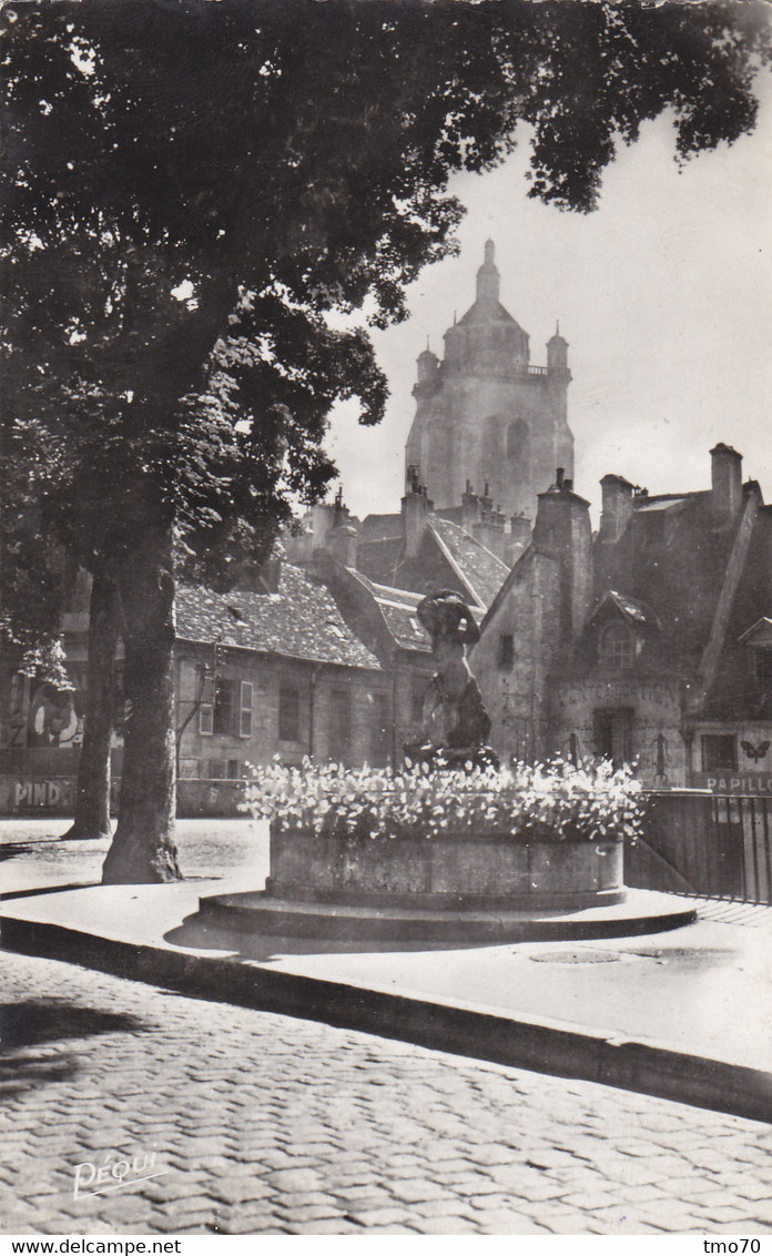 39  Jura  -  Dole  -  Place  Aux  Fleurs - Dole