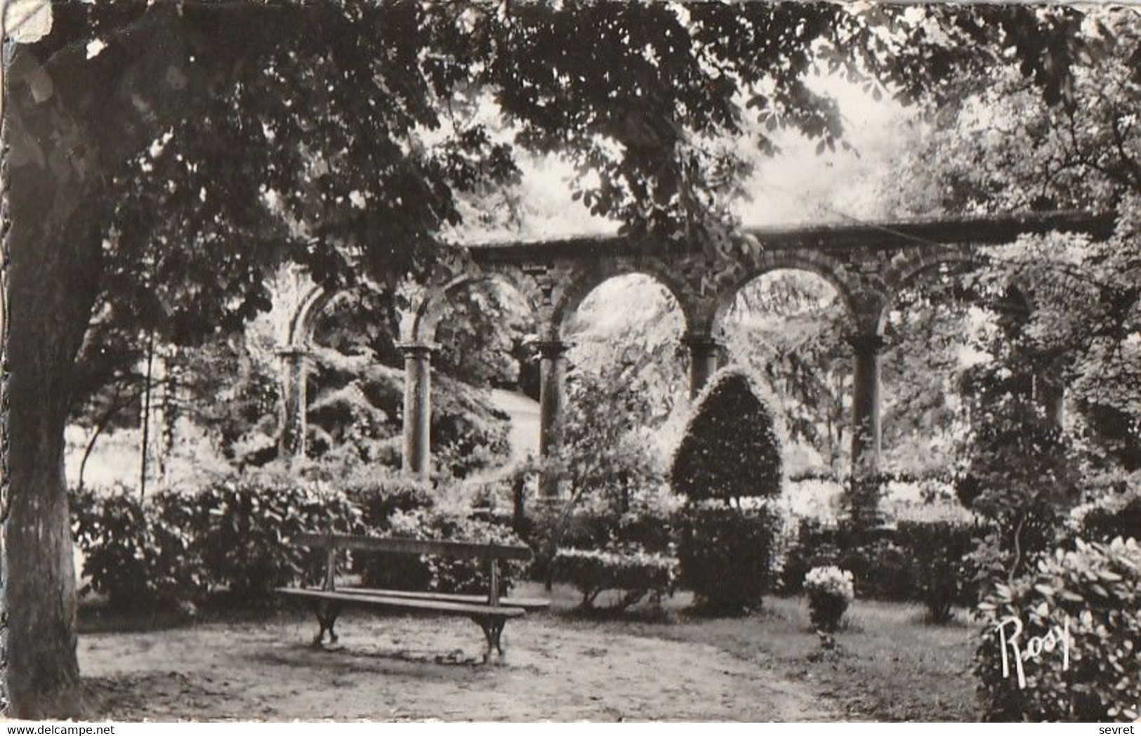 CHATEAUBRIANT. -  Parc Du Château - Les Arcades. CPSM 9x14 - Châteaubriant