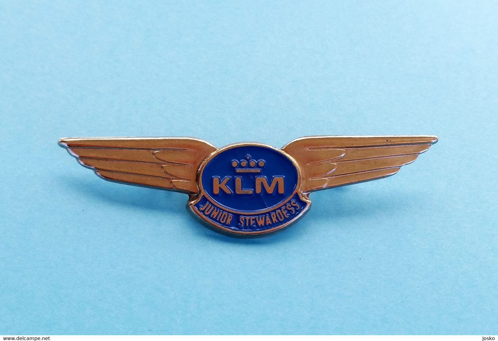 KLM (Royal Dutch Airlines) - JUNIOR STEWARDESS - Nice Large Old Pilot Wings Badge * Holland Netherlands Airline Airways - Crew Badges