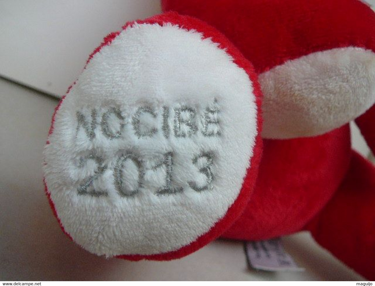 NOCIBE " NOCIDOU 2013   ( Allez Voir Les AUTRES  ) LLIRE ET VOIR - Osos Perfumados