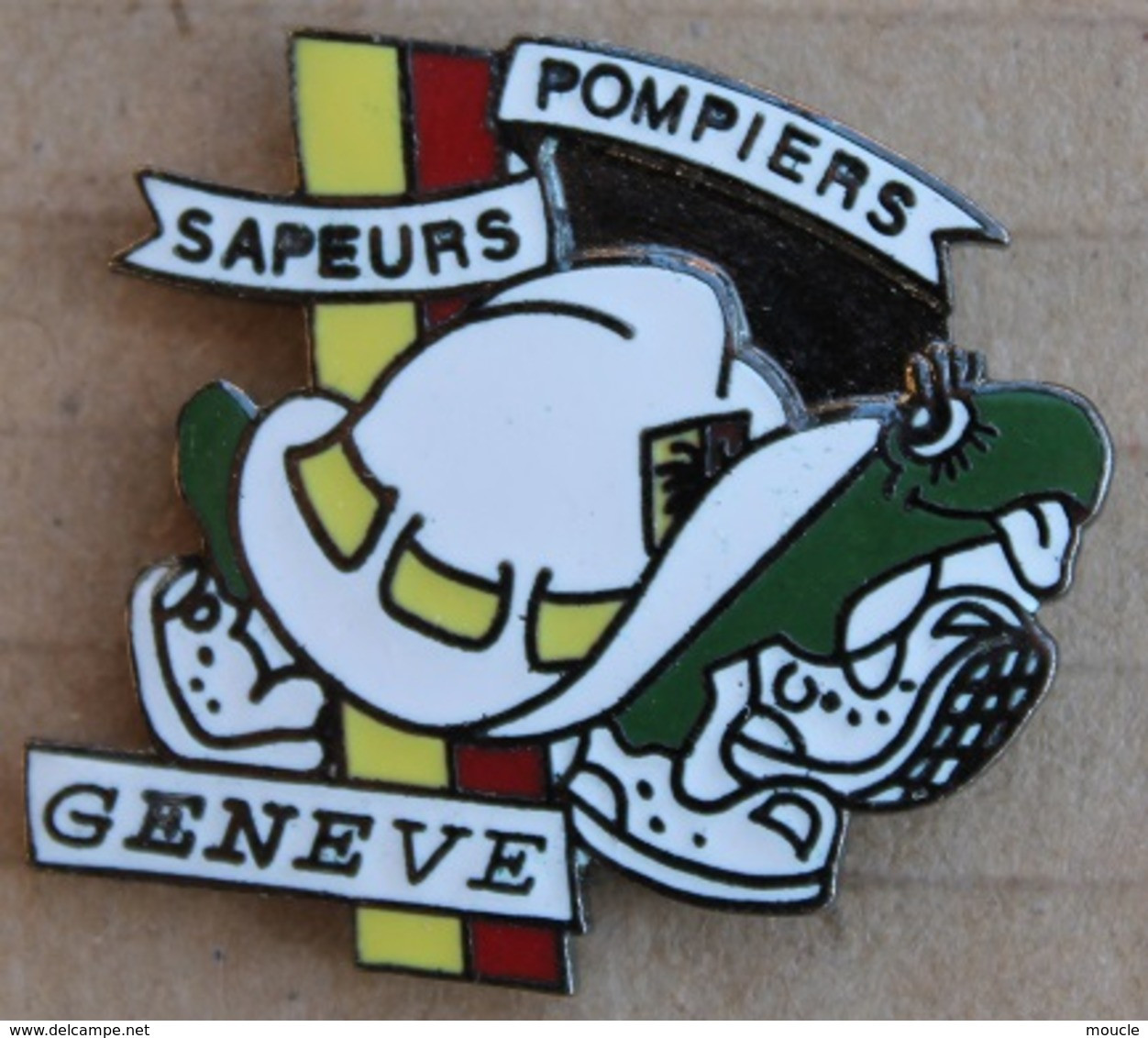 SAPEURS POMPIERS GENEVE - SUISSE - SERVICE DU FEU - CASQUE - TORTUE  - GENF - GENEVA - SCHILDKRÖTE - TURTLE -  (BLEU)) - Pompiers