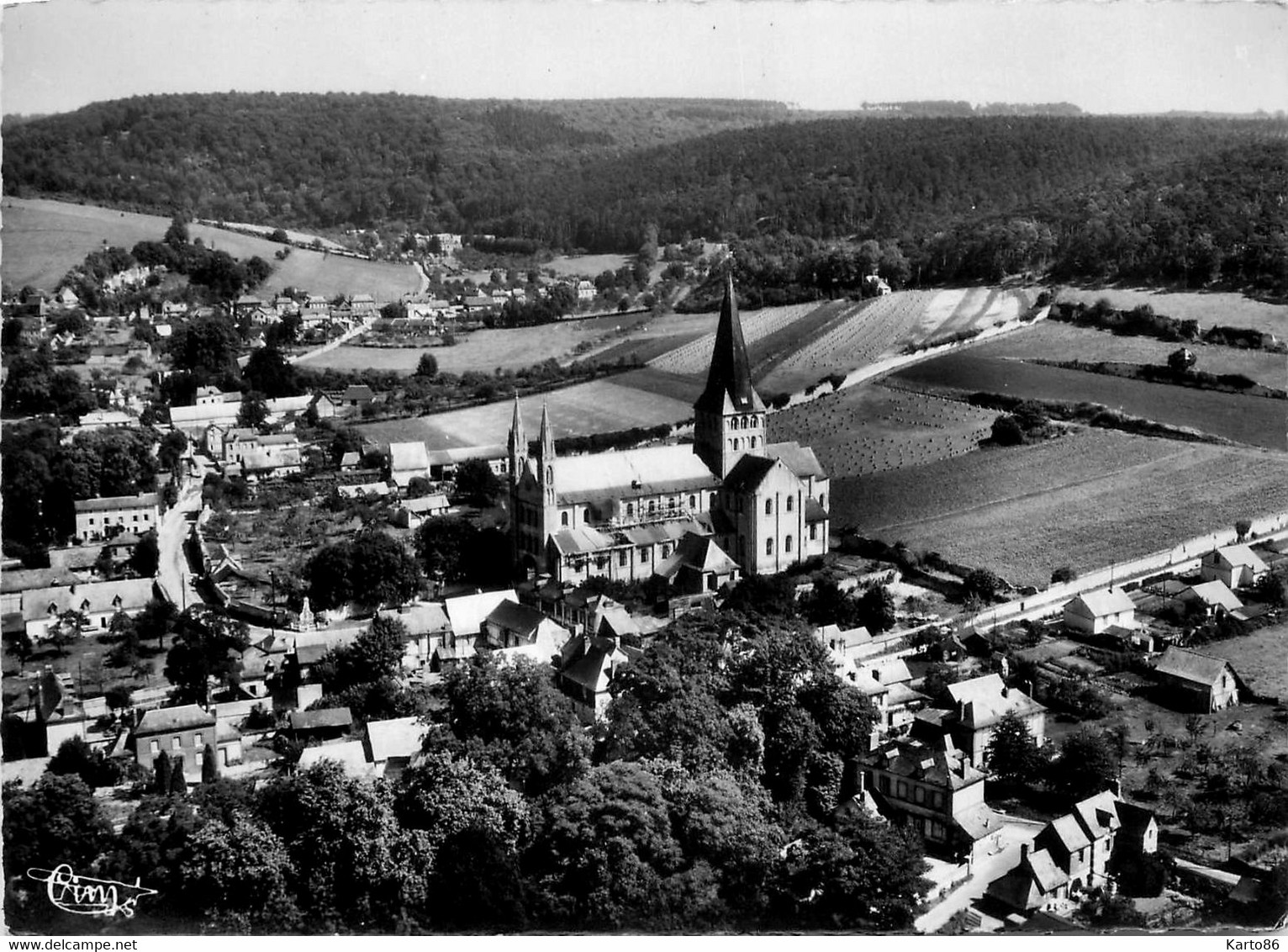 St Martin De Boscherville * Vue Aérienne Sur L'abbaye - Saint-Martin-de-Boscherville