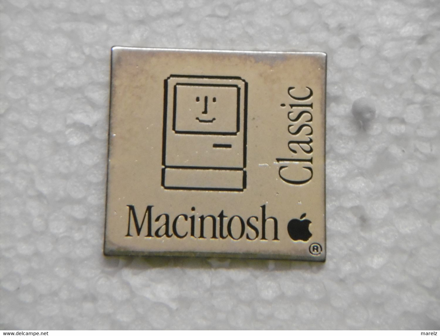 Pin's - Informatique MACINTOSH APPLE - Informatik