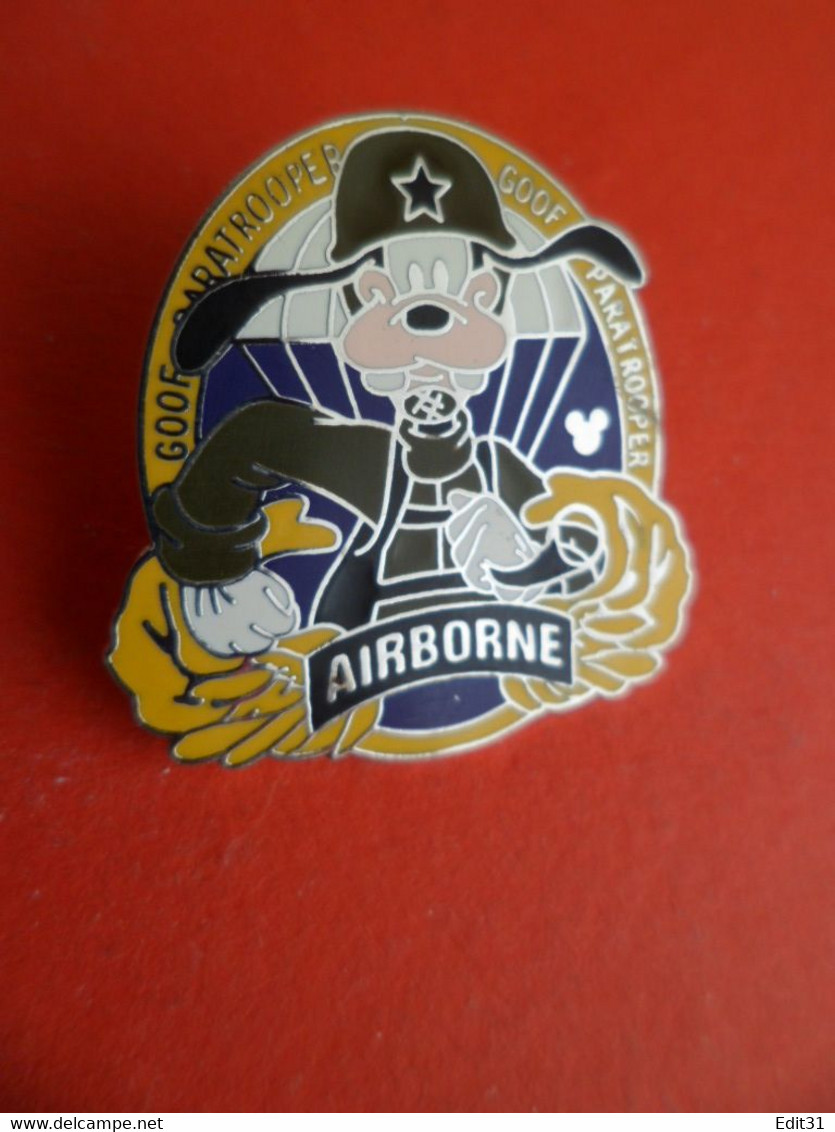 Pins EGF Email BD Disney Donald Airborne Militaire Parachutiste   Official Trading Pin 2008 - Disney