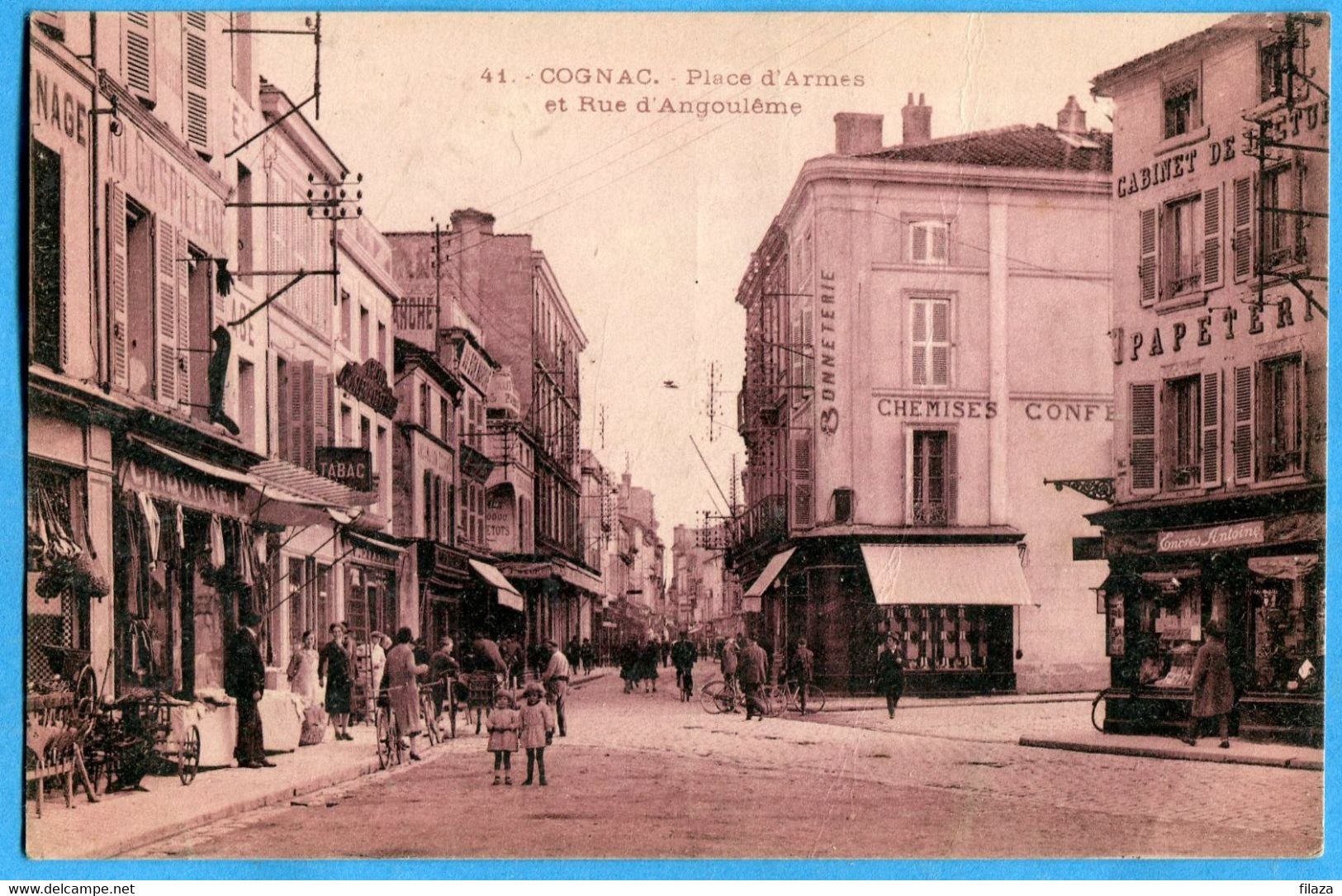 16 - Charente - Cognac - Place D'Armes Et Rue D'Angouleme    (N2752) - Cognac