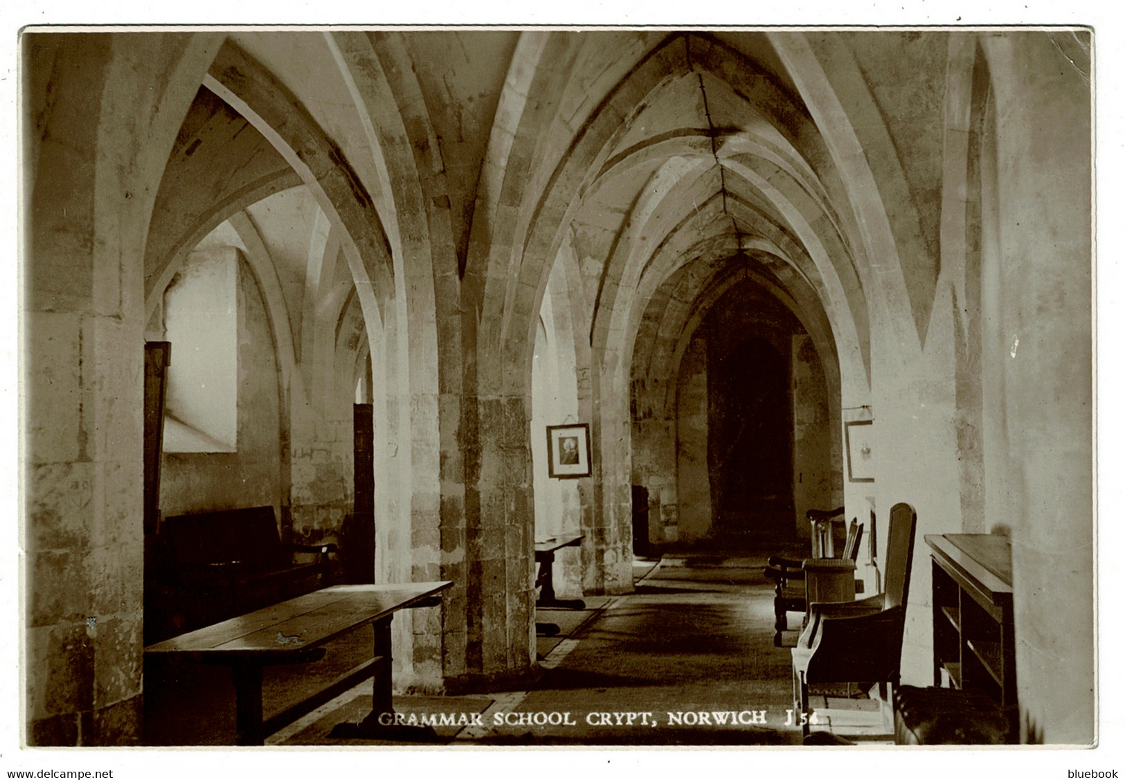 Ref 1445 - Early Jarrold Real Photo Postcard - Grammar School Crypt - Norwich Norfolk - Norwich