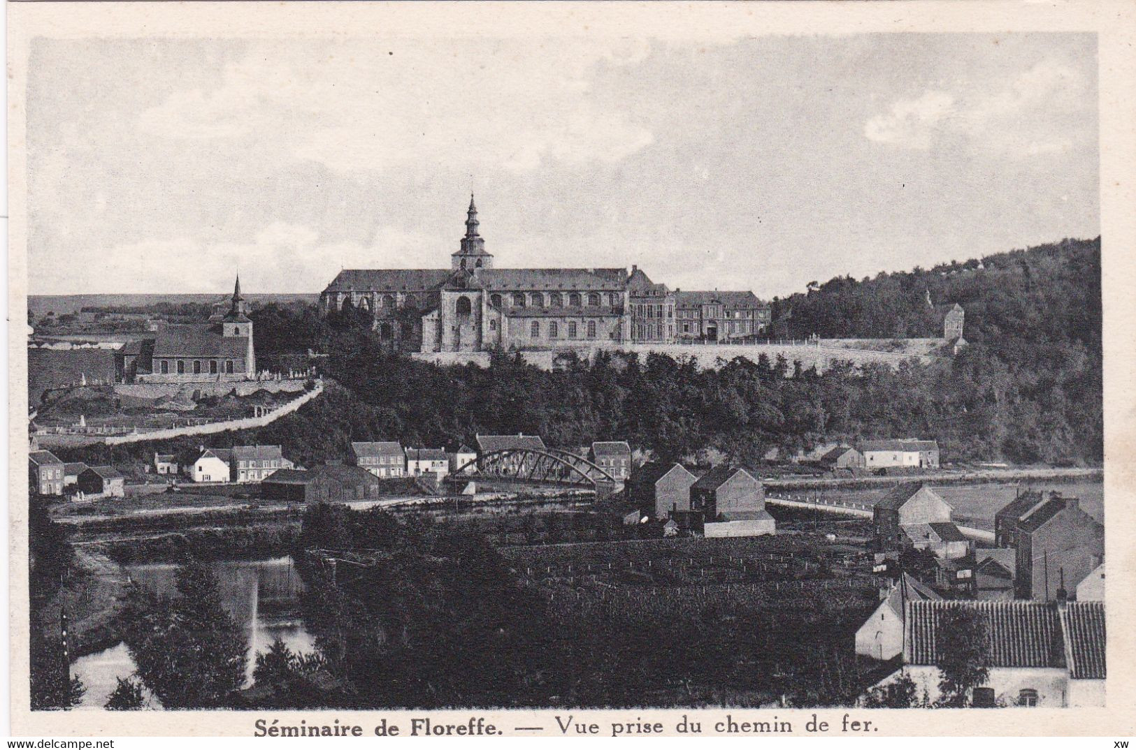 BELGIQUE - NAMUR - FLOREFFE - Séminaire De Floreffe - Vue Prise Du Chemin De Fer - Floreffe