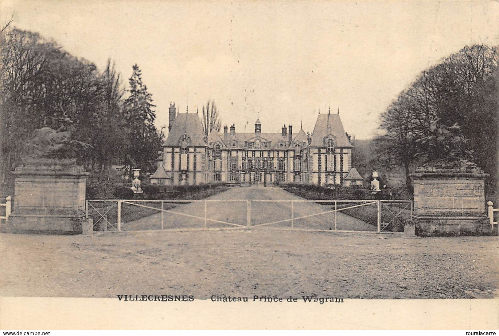 CPA 94 VILLECRESNES LE CHATEAU PRINCE DE WAGRAM - Villecresnes