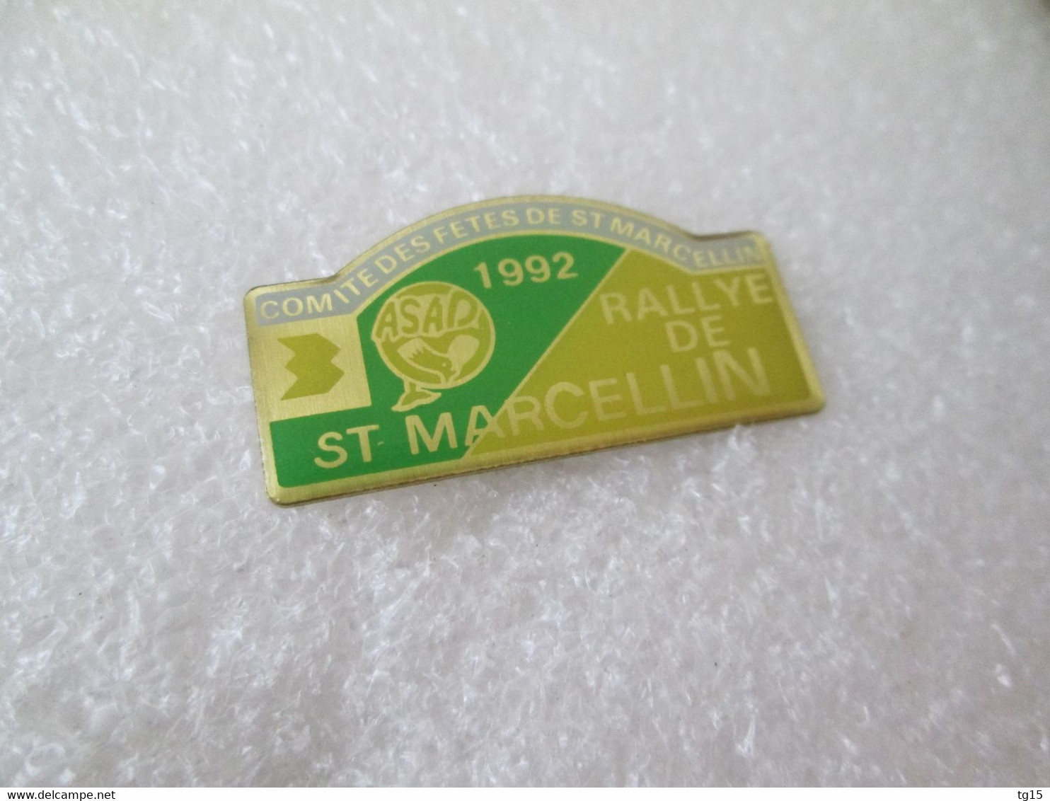 PIN'S   RALLYE DE SAINT MARCELLIN  1992 - Rallye