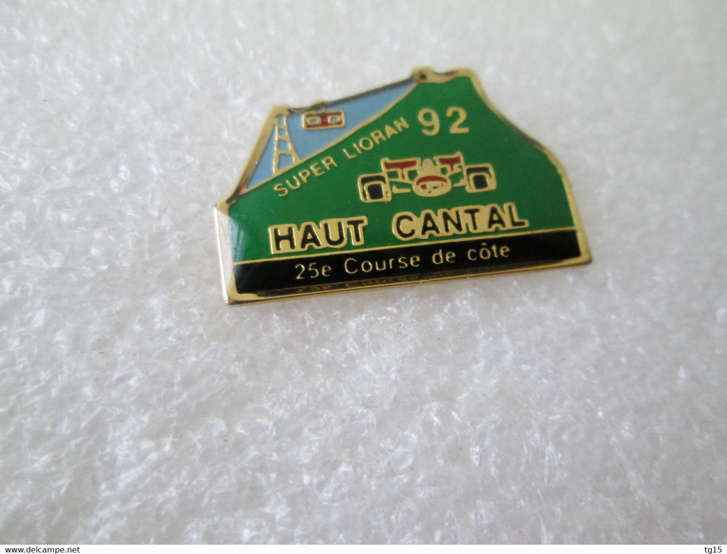 PIN'S   COURSE DE COTE  DU HAUT CANTAL   92  SUPER LIORAN - Rallye