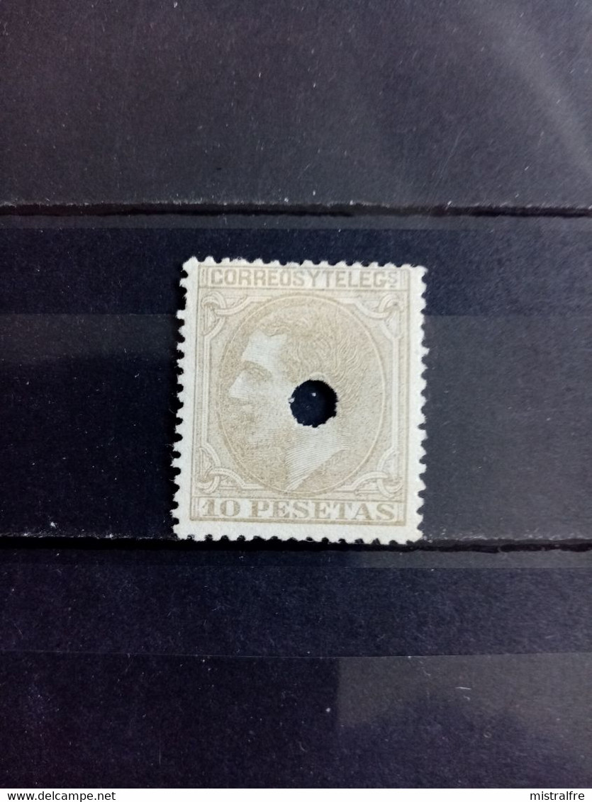 ESPAGNE. 1879 . N° 192 Perforé D'un Cercle.  Alphonse XII . Côte YT 2020 : 25,00 € - Other & Unclassified
