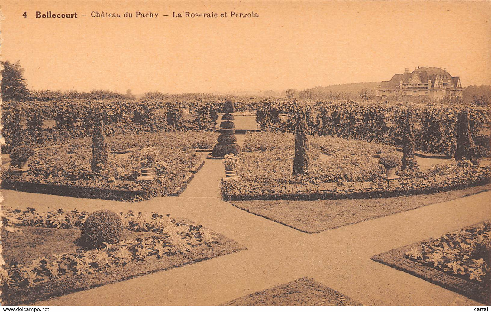 BELLECOURT - Château Du Pachy - La Roseraie Et Pergola - Manage