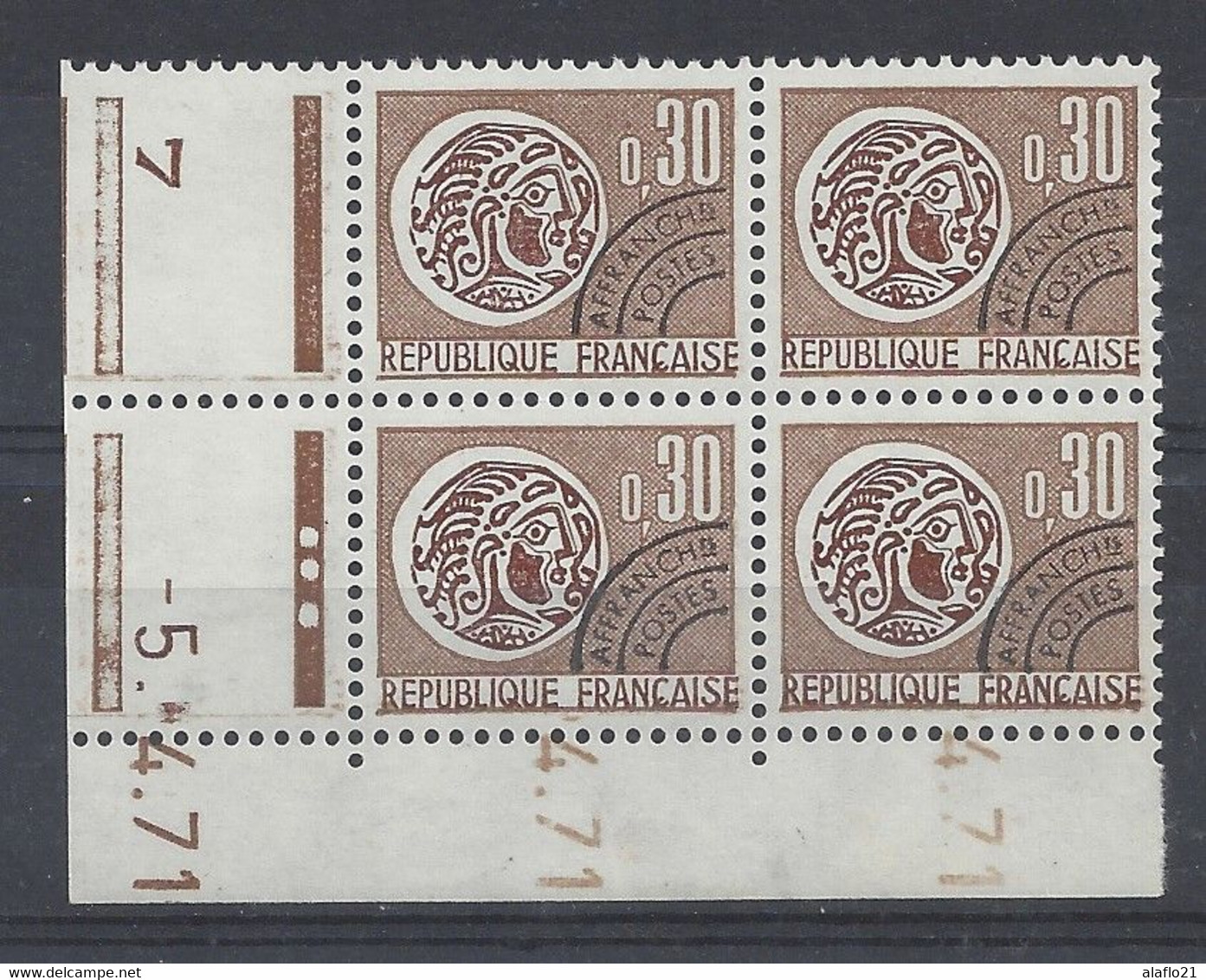 MONNAIE GAULOISE - PREO N° 131 - Bloc De 4 COIN DATE - NEUF** - 5/4/71 - 3 Points - Préoblitérés