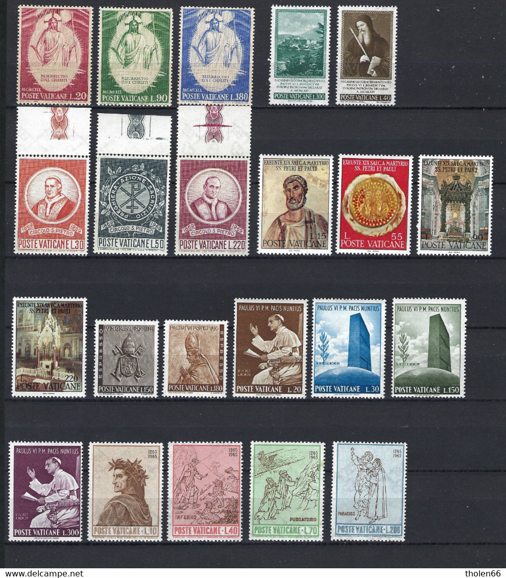 Vatican – Vaticono – Vaticaan - Small Lot Of Mint Stamps MNH (**) (Lot 434) - Collections
