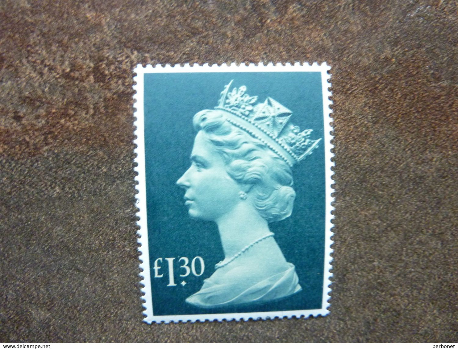 1977  QUEEN ELISABETH II  1.30£  Drab And Deep Greenish Blue   SG = 1026b  ** MNH - Non Classés