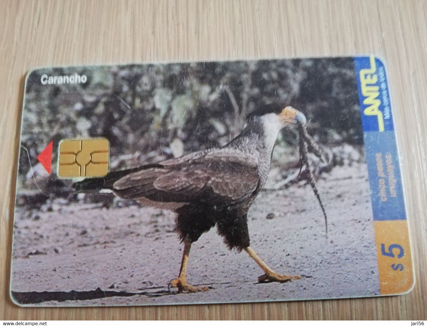 URUGUAY CHIPCARD  BIRD /VOGEL  $5 CARANCHO      Nice Used Card    **4505** - Uruguay