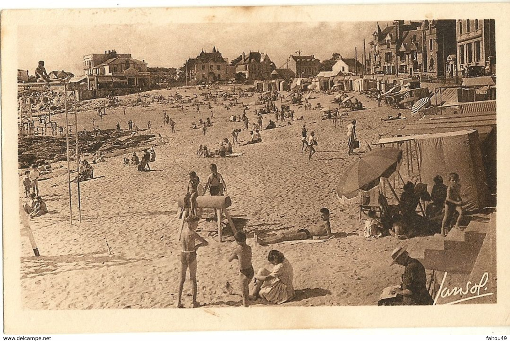 44 - LE CROISIC - La Plage De Port-lin " Pas Courante "  347 - Le Croisic