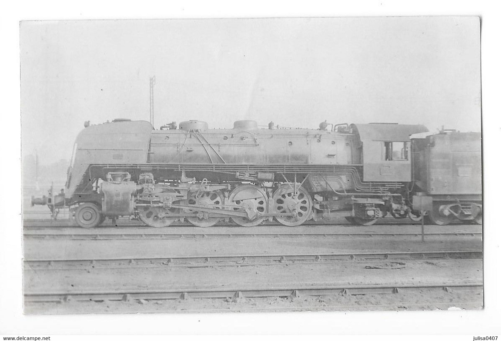 LOCOMOTIVE A VAPEUR Photographie Format CPA  Machine Services Mixtes De La SNCF Gros Plan - Equipment