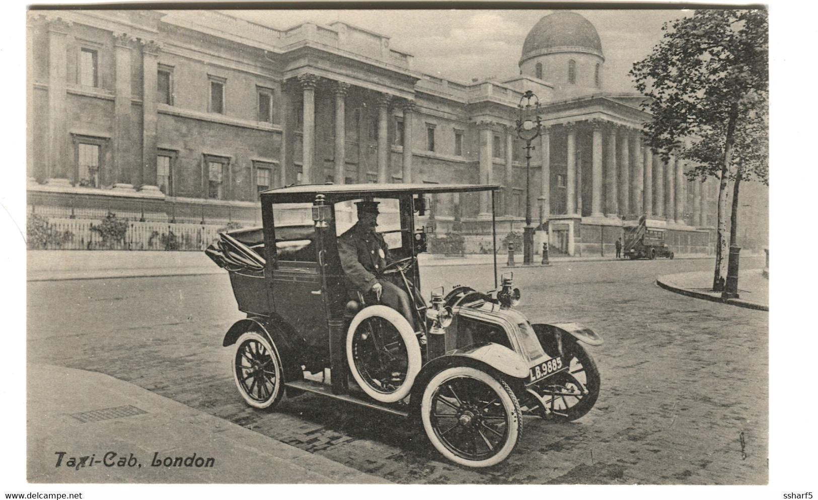 LONDON TAXI-CAB Close-up With Driver C. 1908 - Taxis & Fiacres