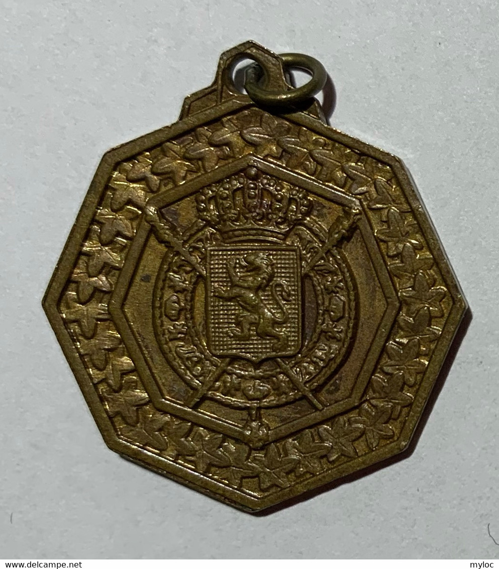 Médaille Avec Bélière. Léopold III. Diam. 26mm - Royal / Of Nobility