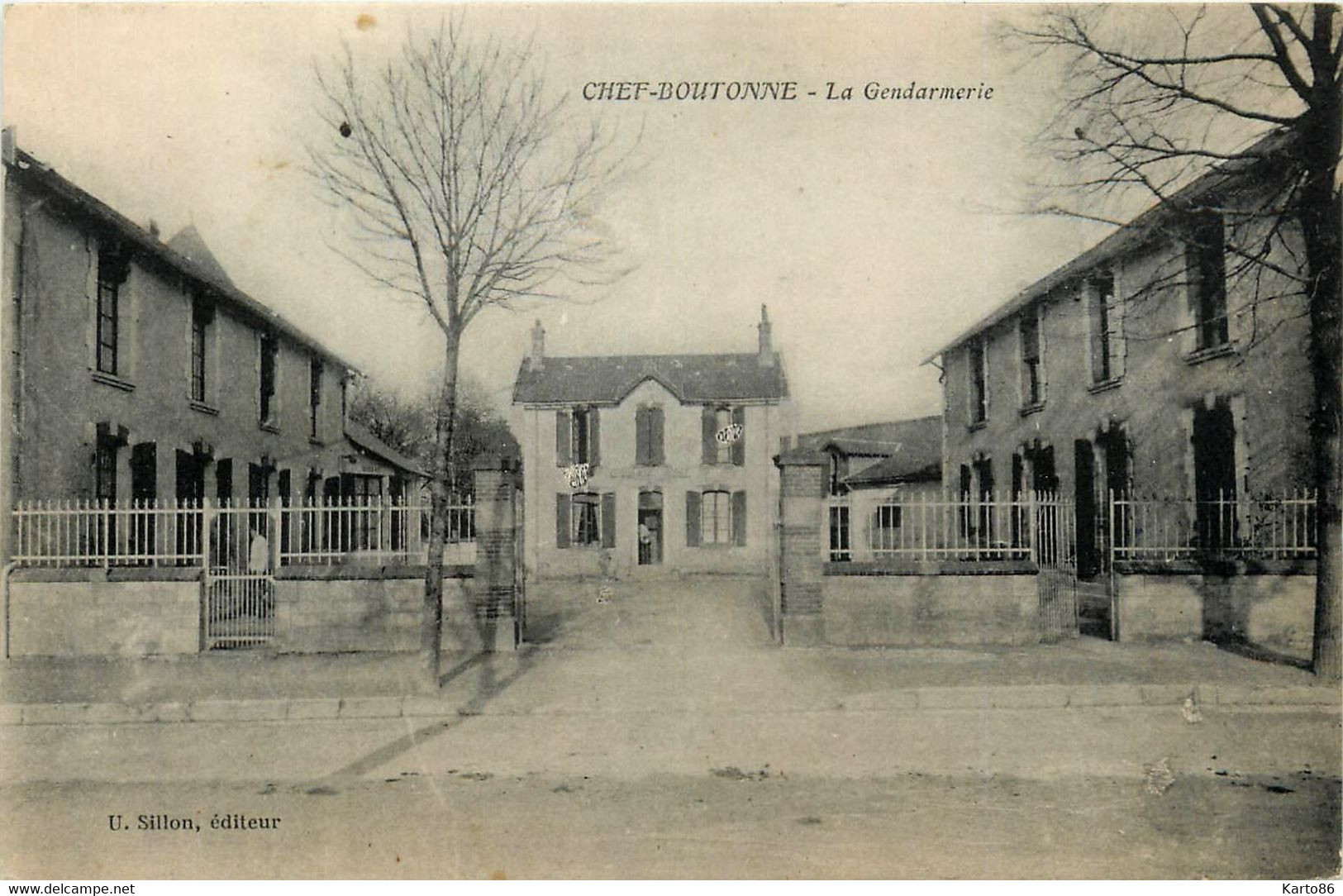 Chef Boutonne * La Gendarmerie Nationale * La Caserne - Chef Boutonne