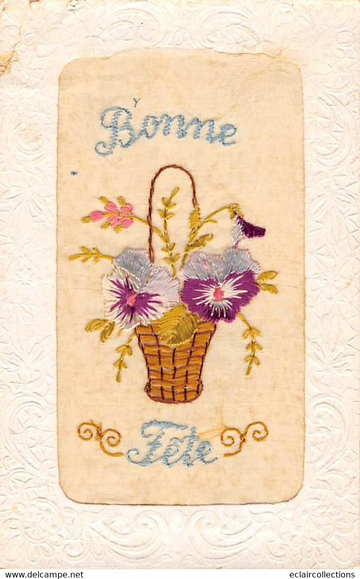 Thème. Fantaisie  Carte Brodée Bonne Fête. Panier Avec Des Fleurs    -Petit Pli - (Voir Scan) - Embroidered