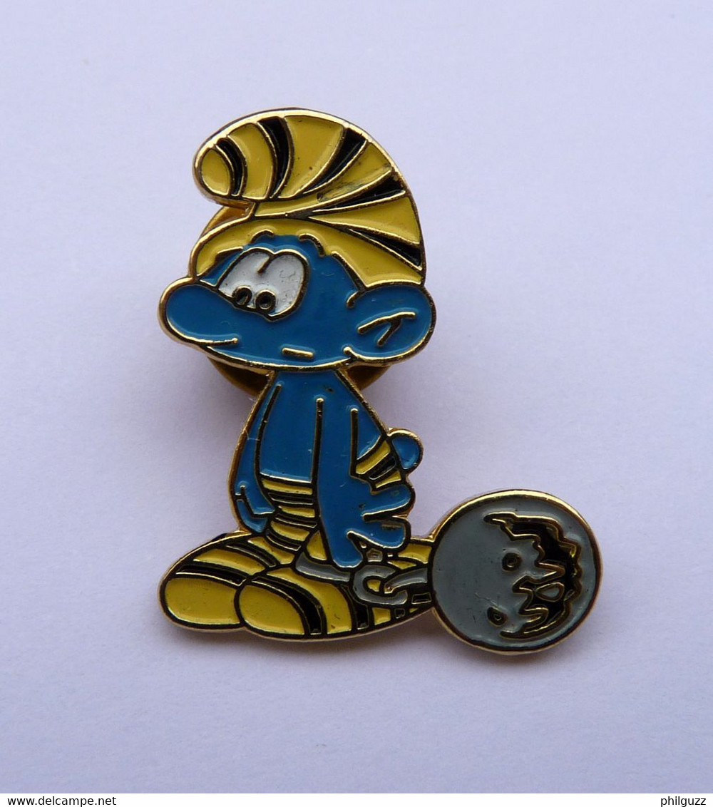 PIN'S SCHTROUMPFS BAGNARD PEYO 1992 - Pins