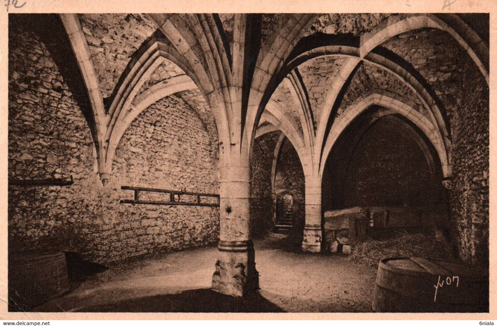 5993 Carte Postale Château De MONTMIRAIL Salle D'Armes  XVe   (scan Recto-verso) 72 Sarthe - Montmirail