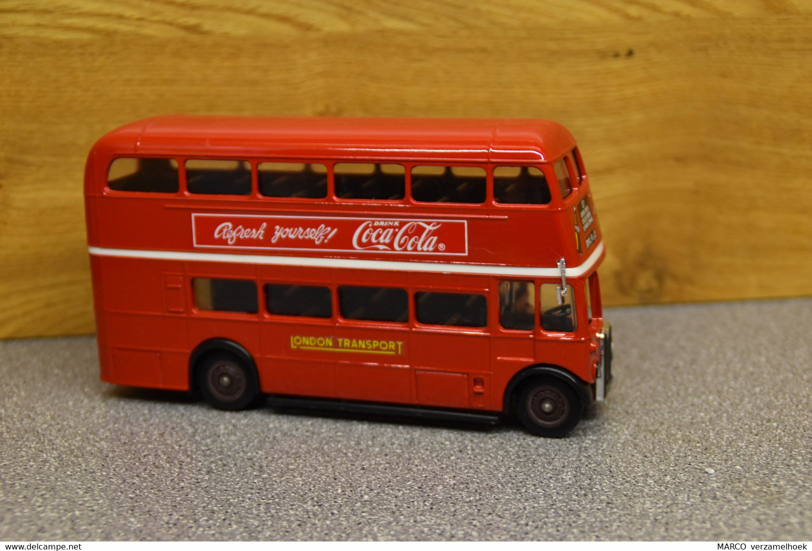 coca-cola company HARTOY inc. 1979 london bus dubbeldekker