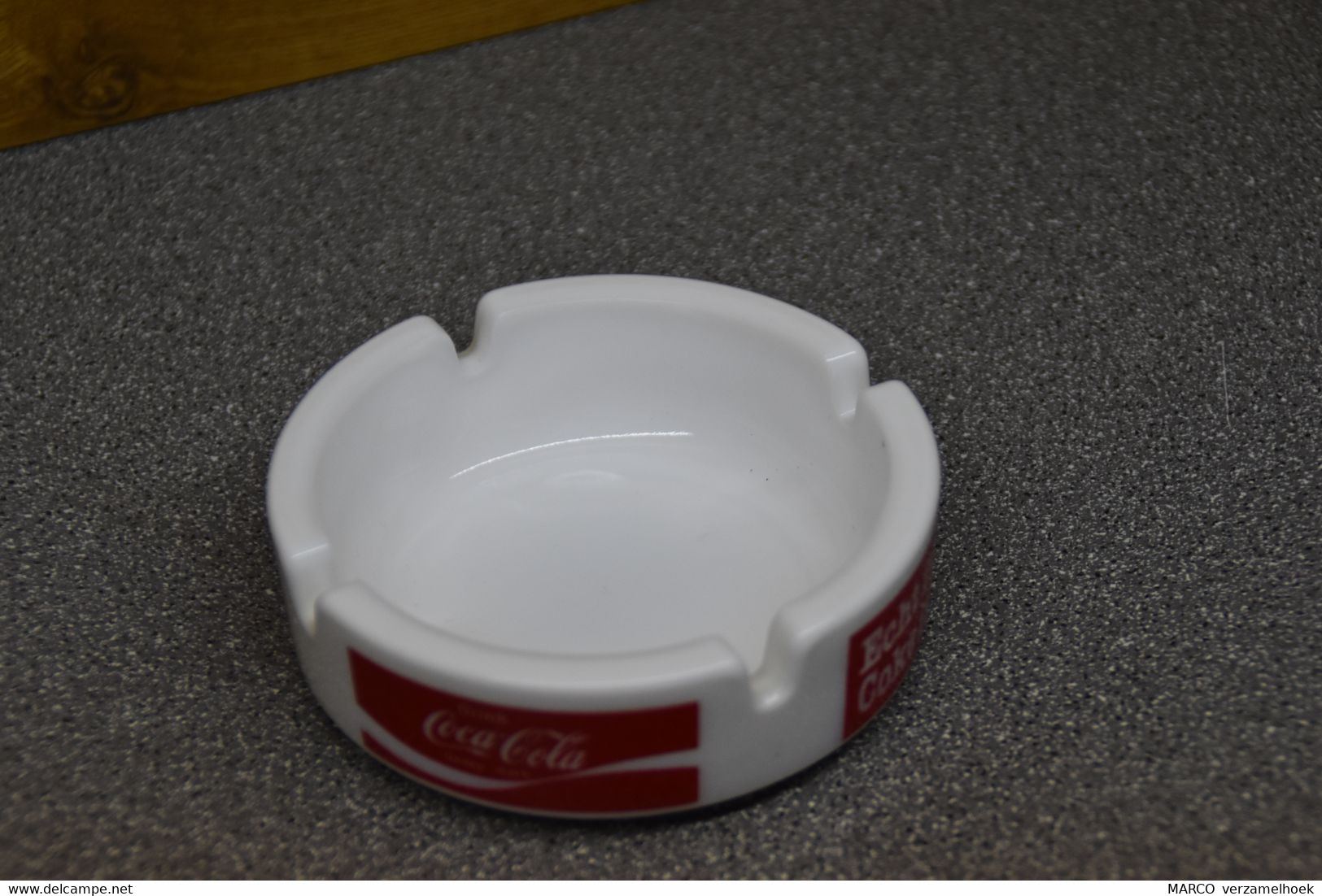 Coca-cola Company Asbak Coke - Ashtrays