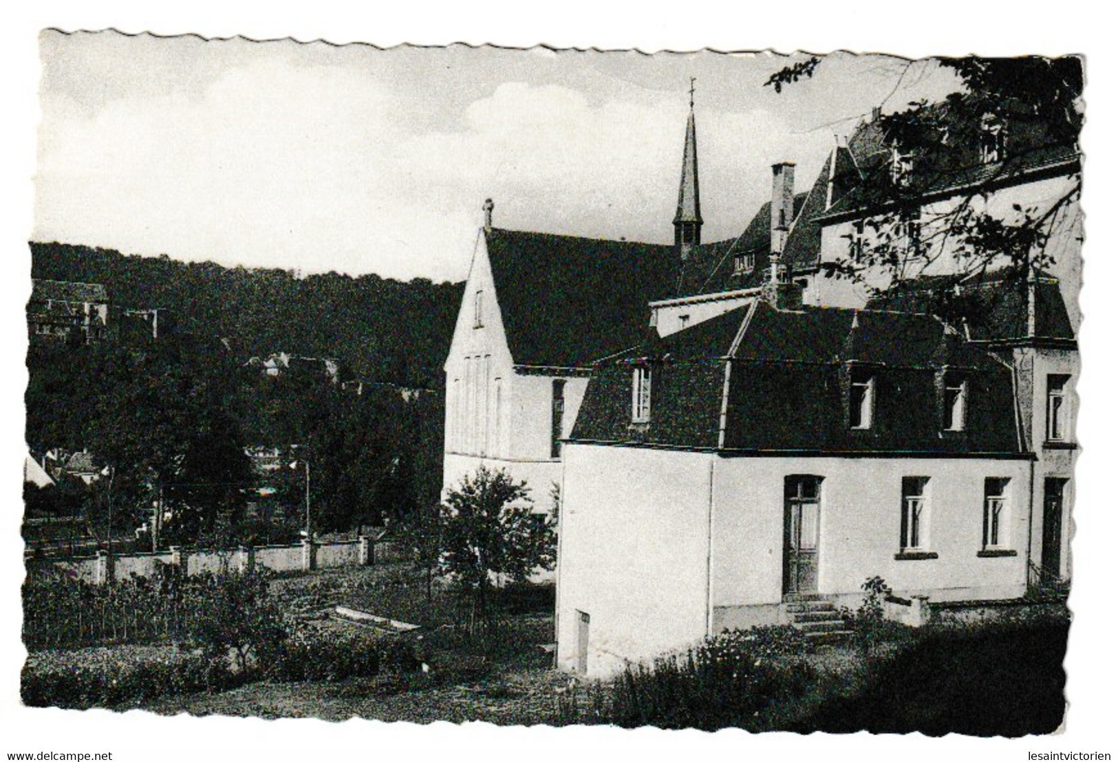 BOUILLON MAISON DE REPOS LES SOEURS DE ST CHARLES CHATEAU DES MOINES - Bouillon